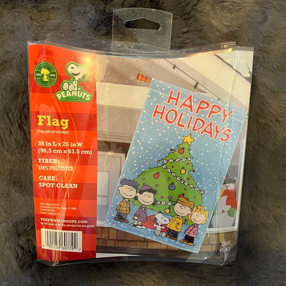 Peanuts Happy Holidays Flag - Blue and Green 38”x25” (Large)